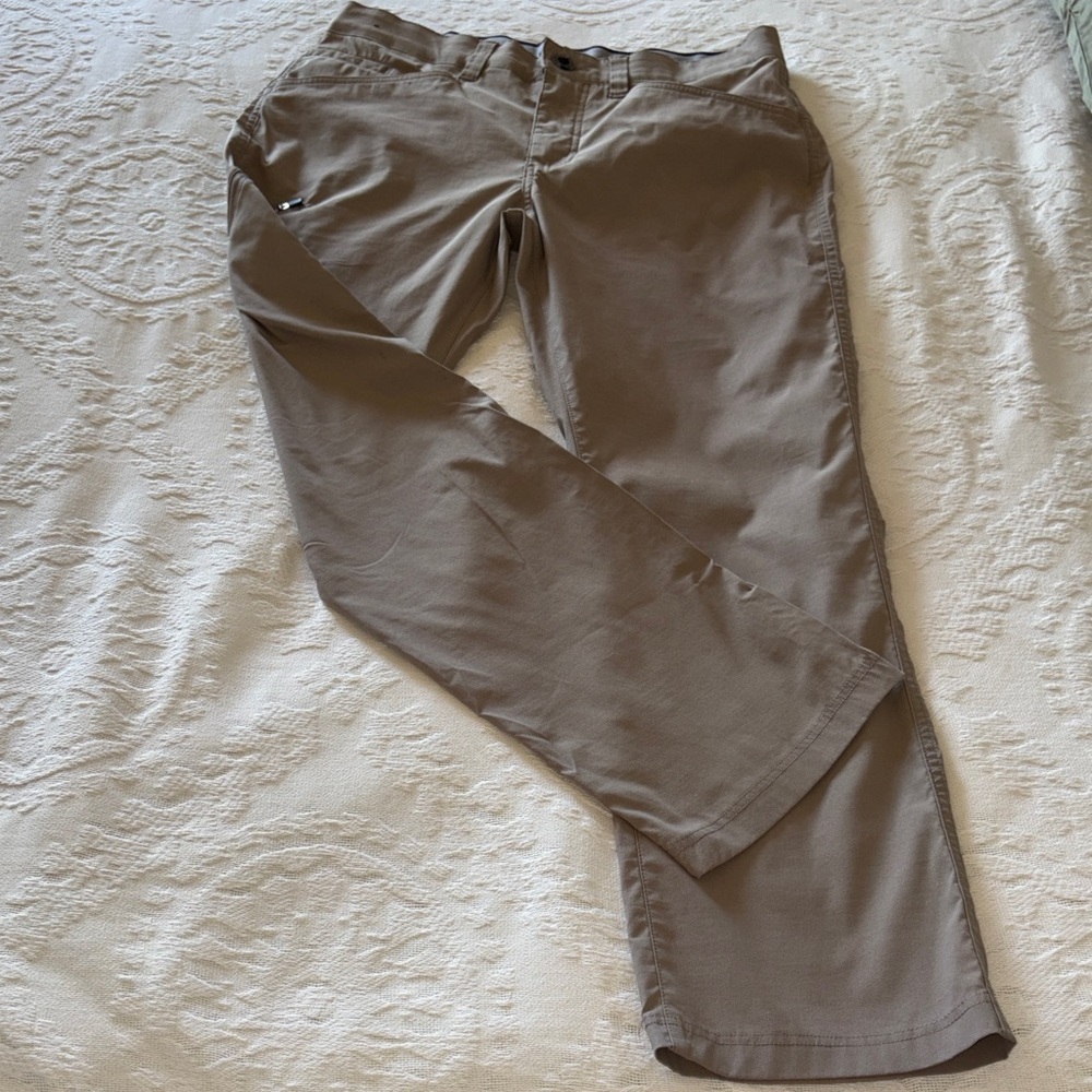 Orvis Men's Gently Loved Tan Pants 32x30